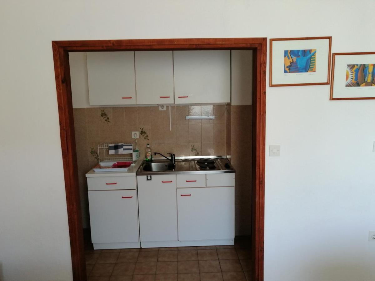 Apartments Stjepic Sukosan Bagian luar foto