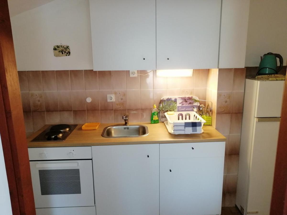 Apartments Stjepic Sukosan Bagian luar foto
