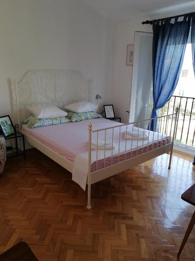 Apartments Stjepic Sukosan Bagian luar foto